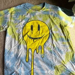 SMILEY TEE!